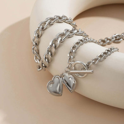Metallic-