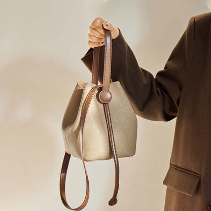 Taupe-