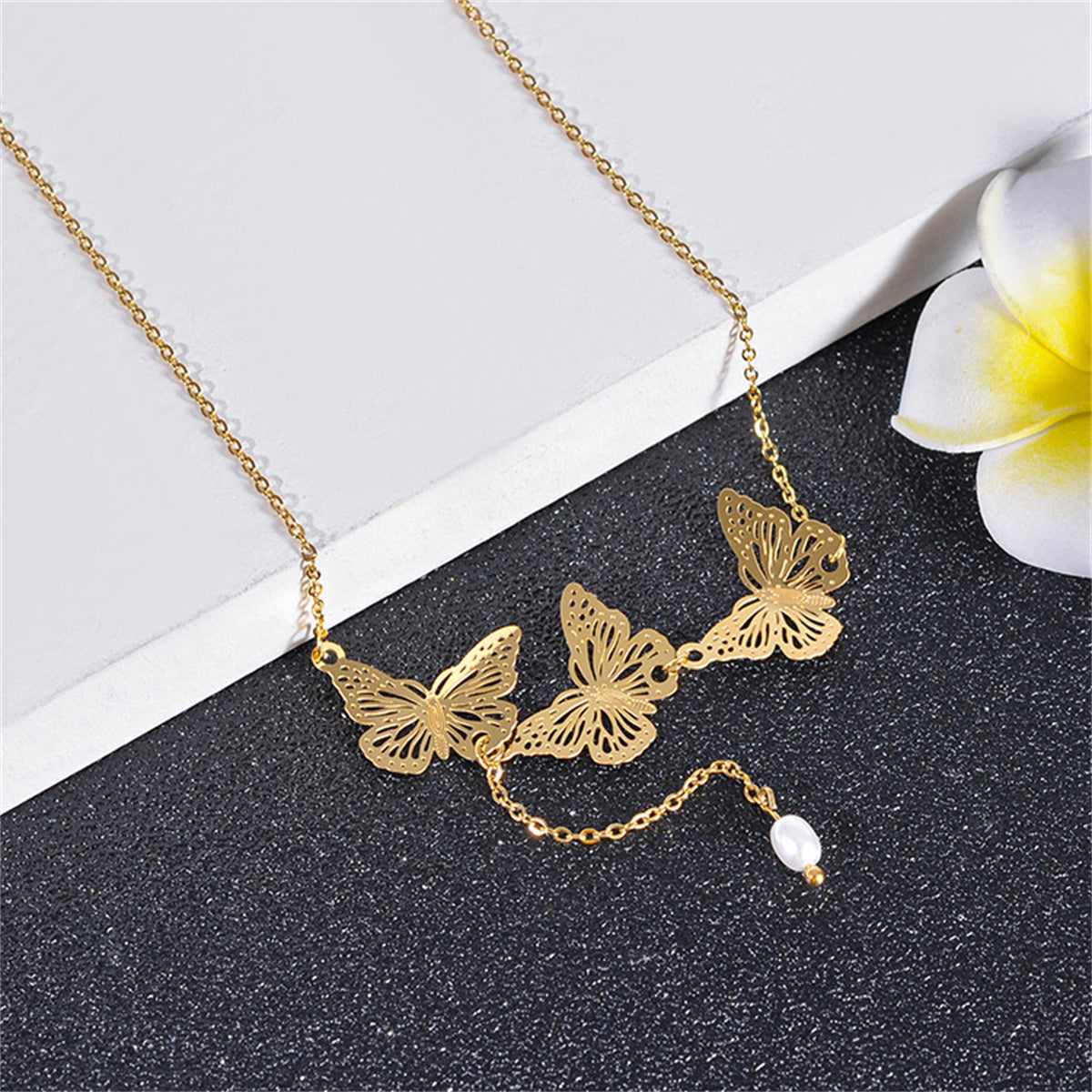 Metallic-