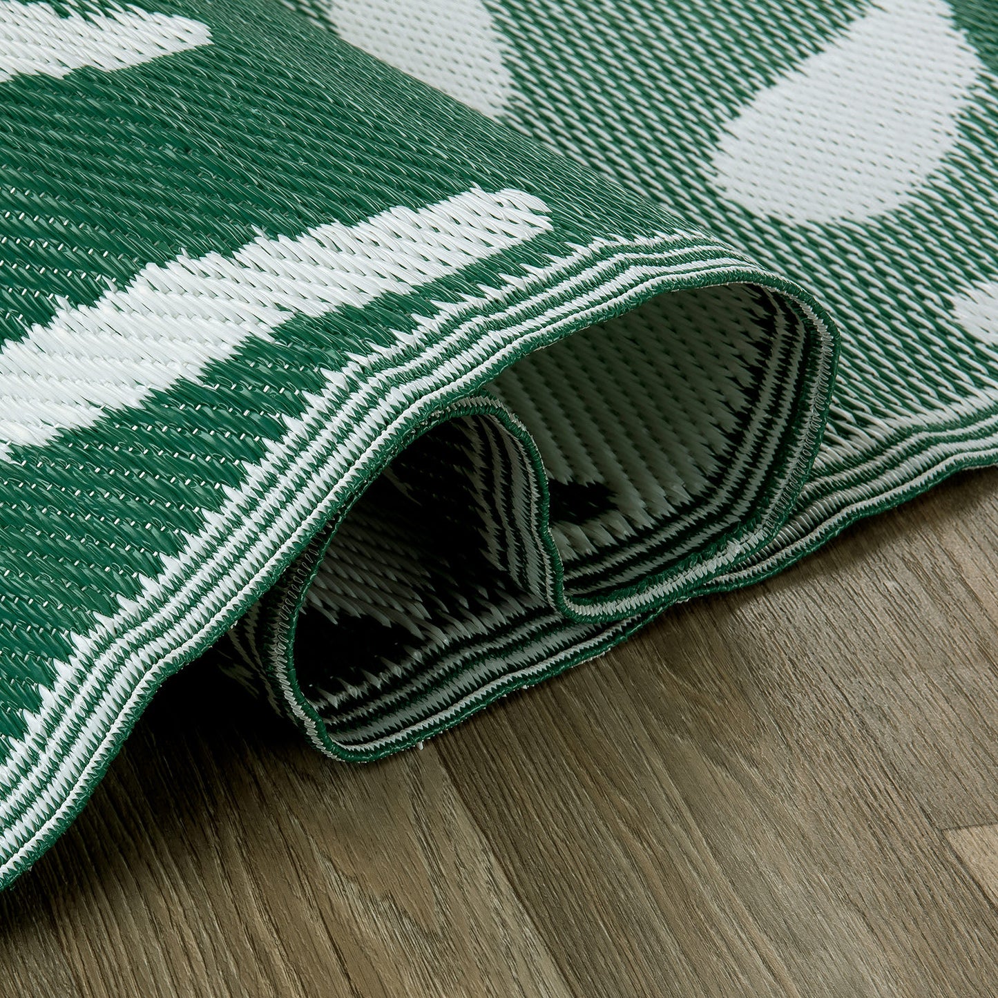 GREEN-