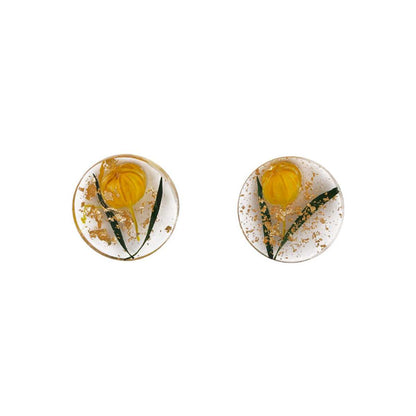 Yellow-
