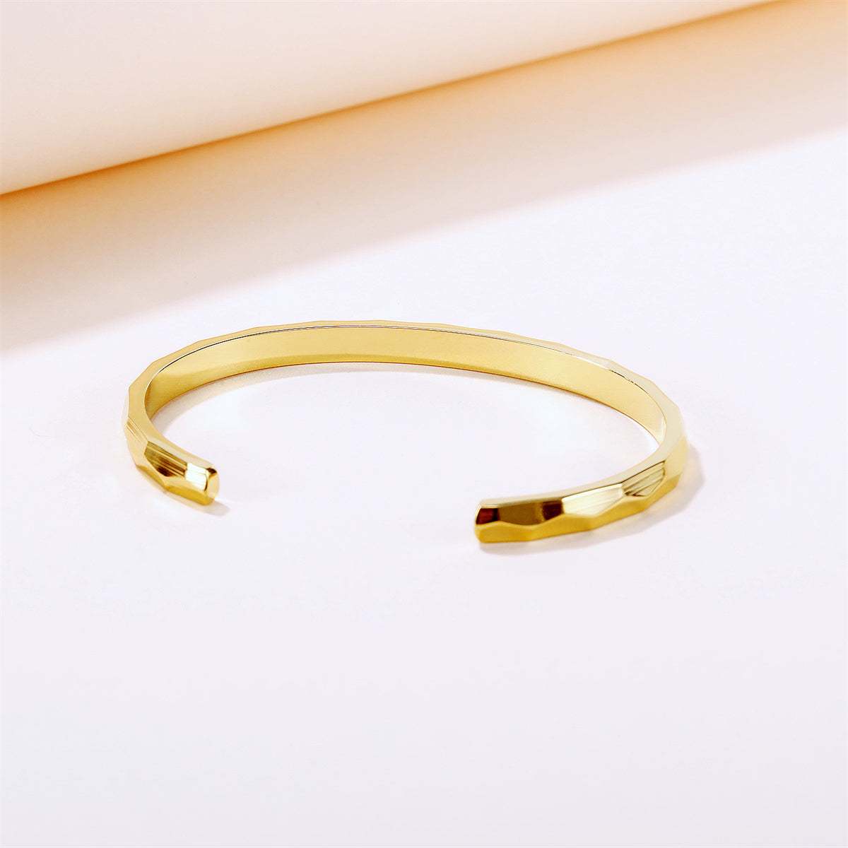 Metallic-