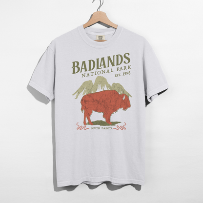 Badlands National Park Graphic Tee – Vintage South Dakota Bison Shirt