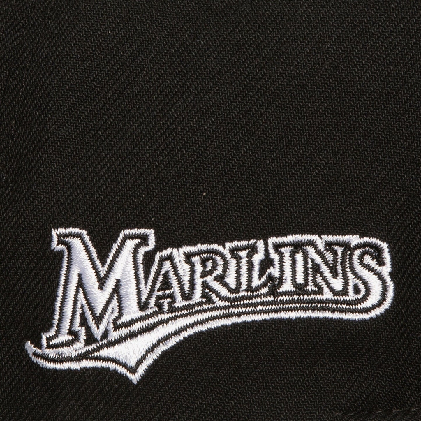Men's Mitchell & Ness MLB Evergreen Black White Snapback Coop Marlins