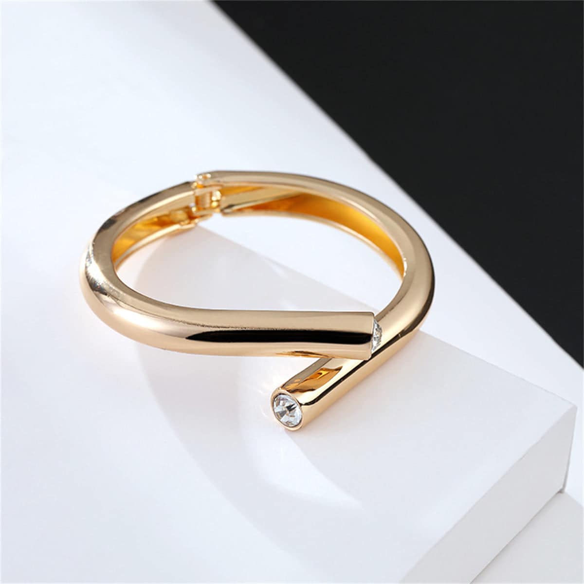 Metallic-