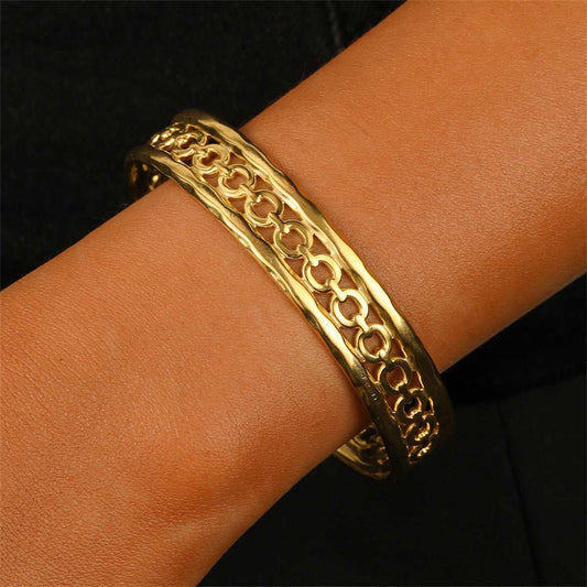 Metallic-
