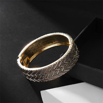 Metallic-