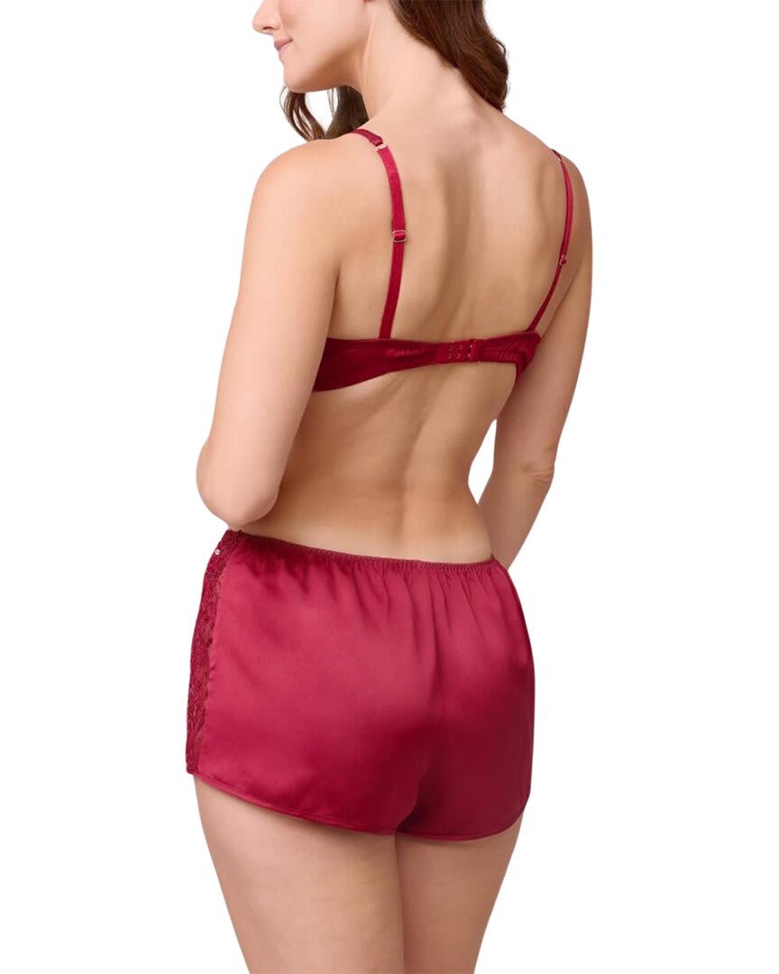 HOLLY-