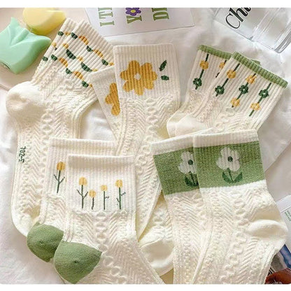 Women’s Floral Cotton Socks – 5 Pairs US Size 6–10 One Size Fits