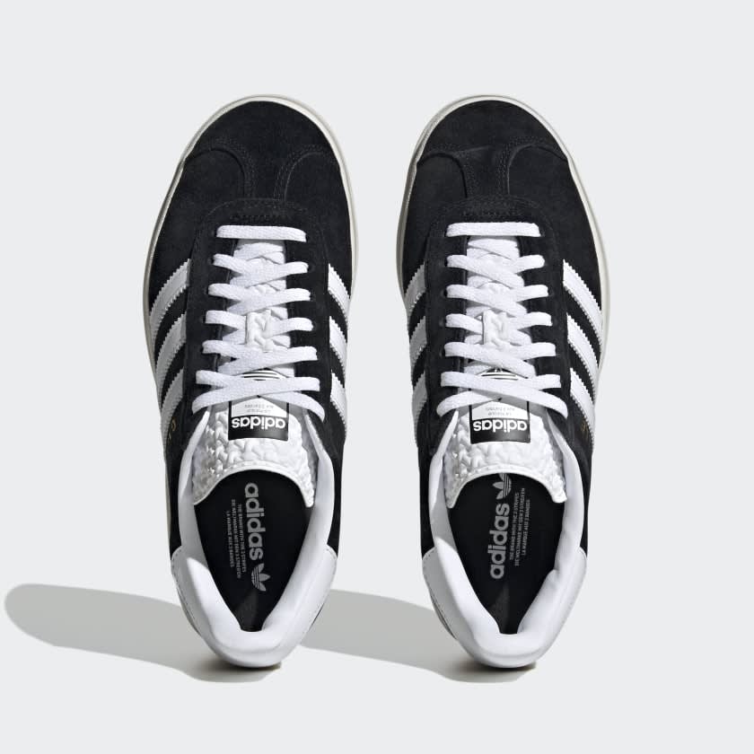 Core Black / Cloud White / Core White-