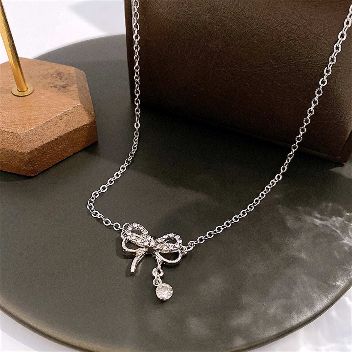 Metallic-