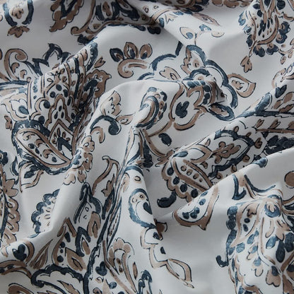 Taupe-