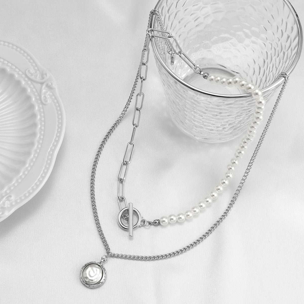 Pearl & Silvertone Necklace Set