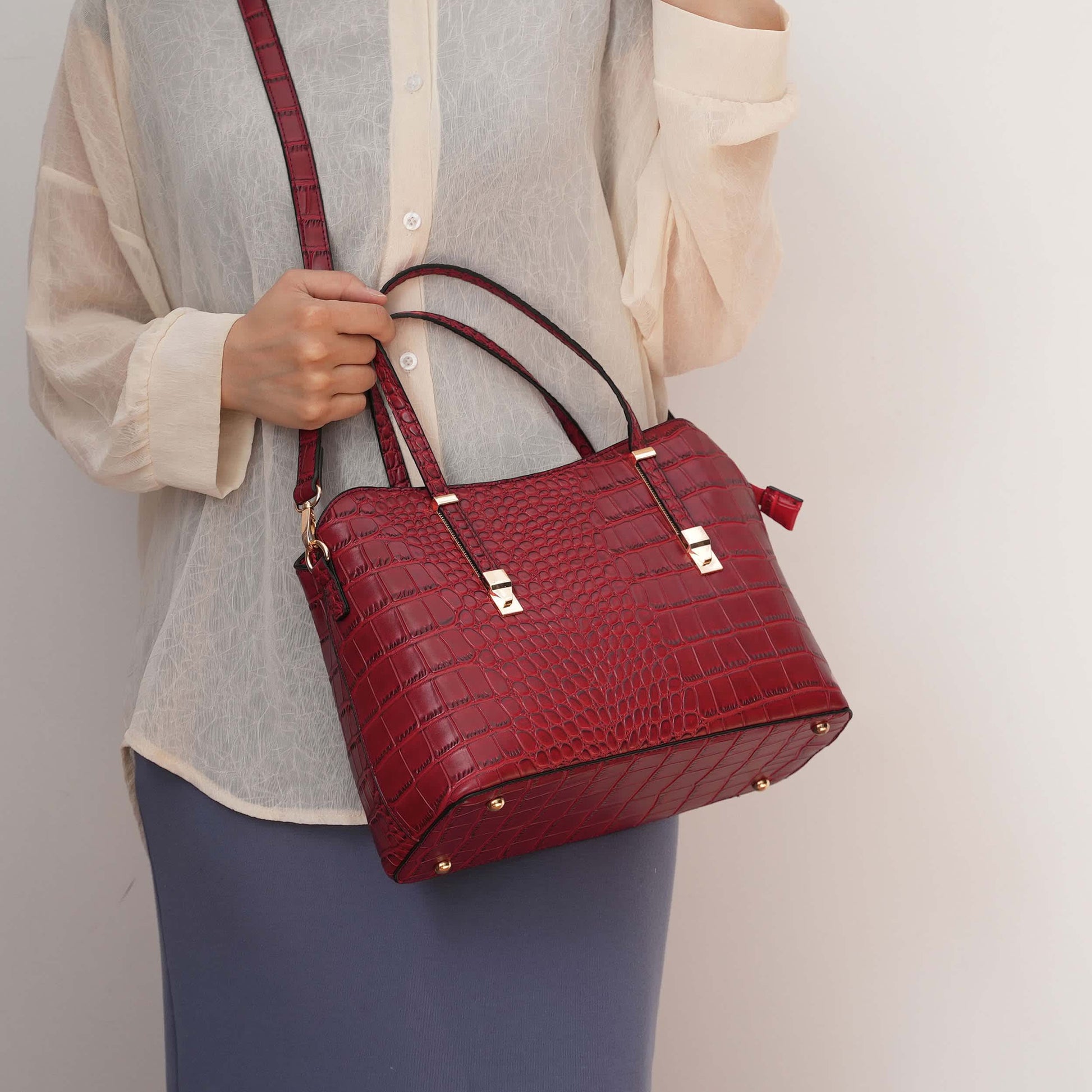 Taupe-