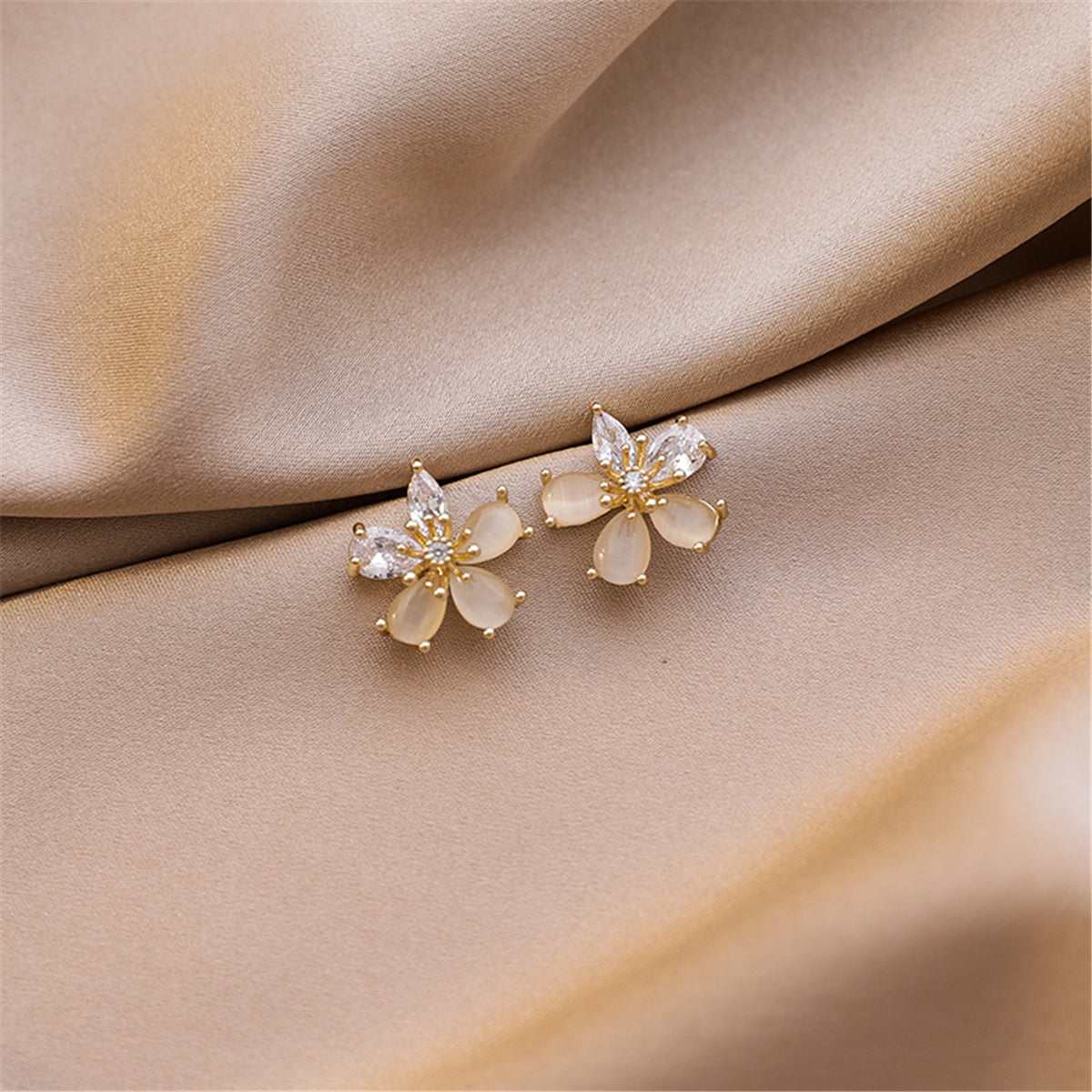 Crystal & Cats Eye Flower Stud Earrings