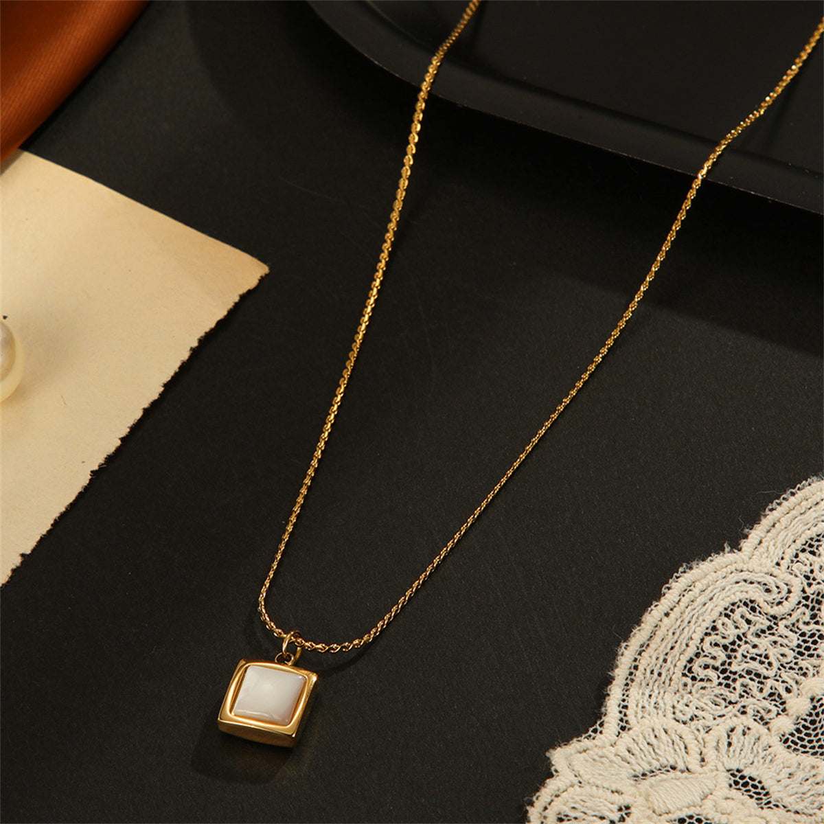 Metallic-