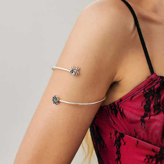 Silvertone Spider & Web Bypass Arm Cuff