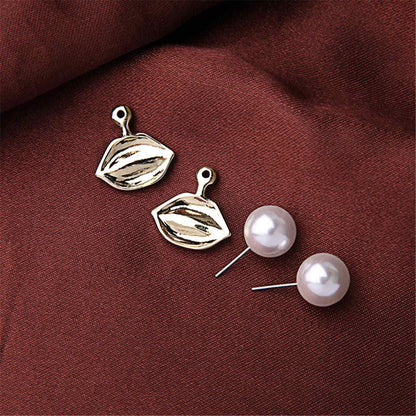 Pearl & Goldtone Lips Stud Earrings