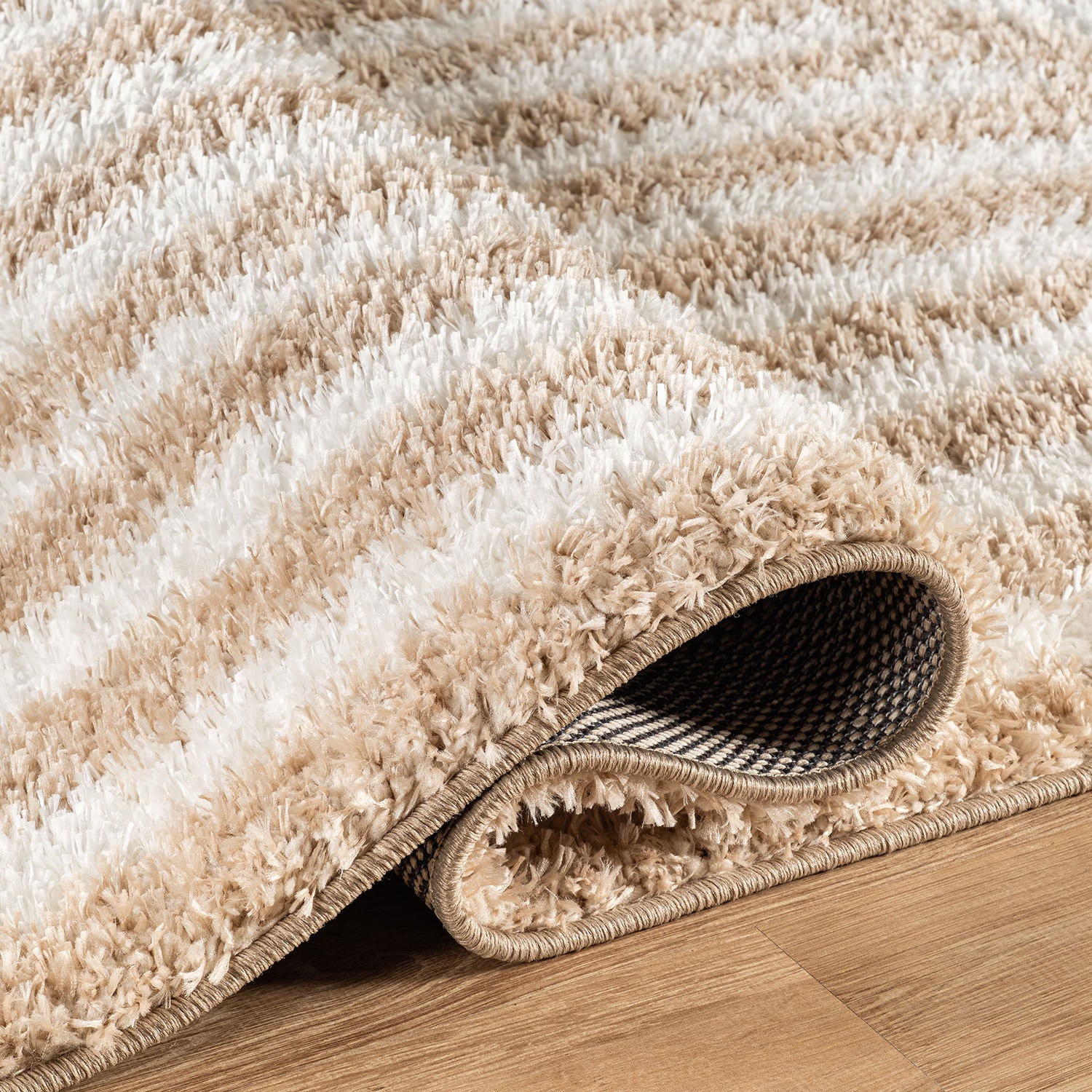 BEIGE-