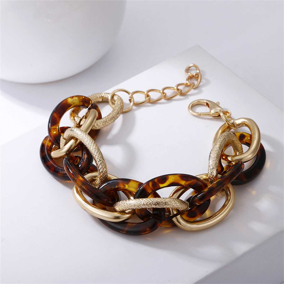 Metallic-
