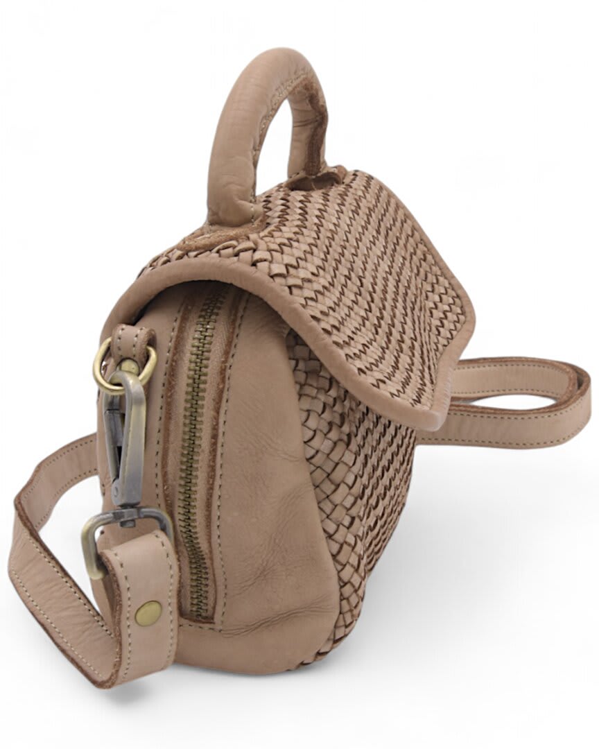 Light Taupe-