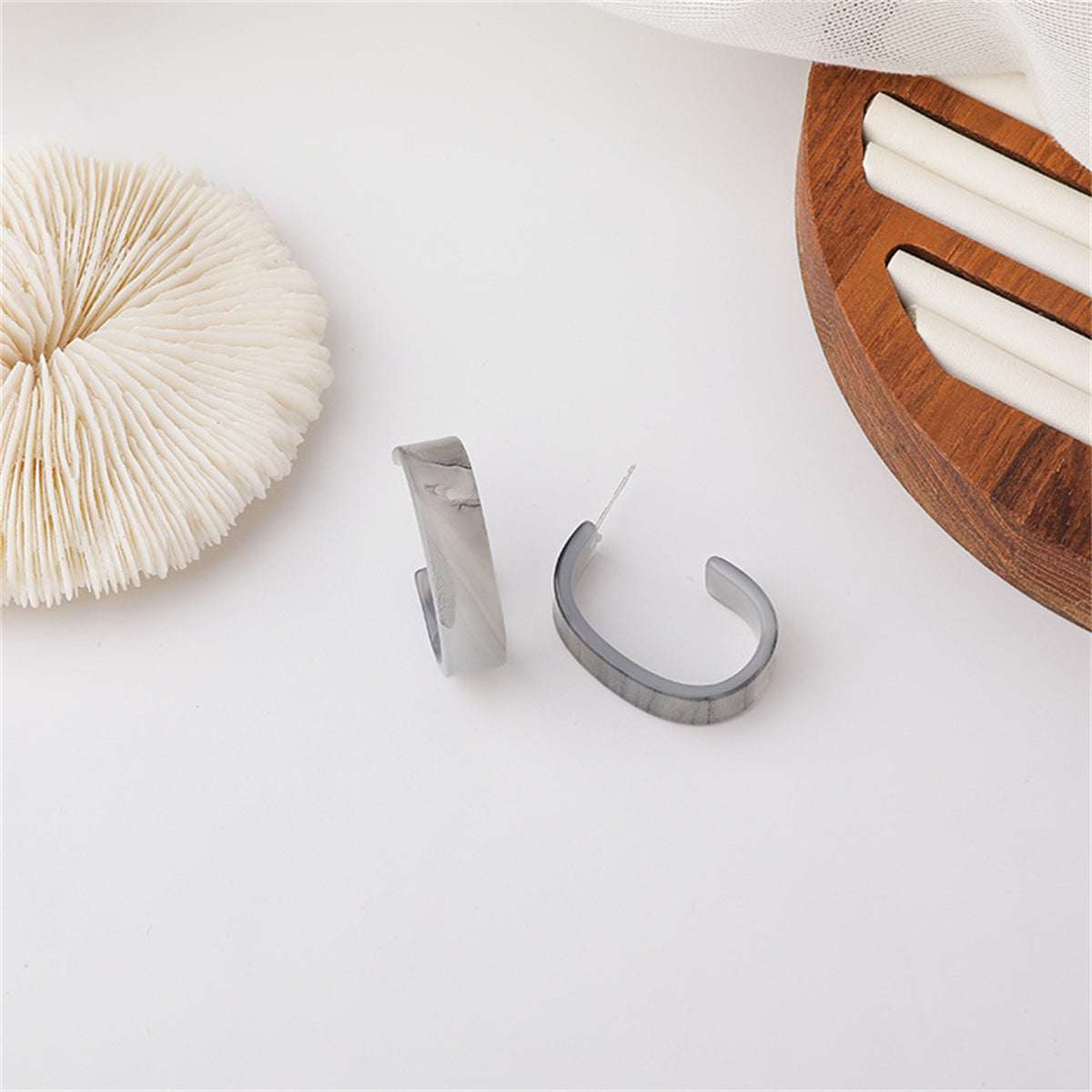 Metallic-