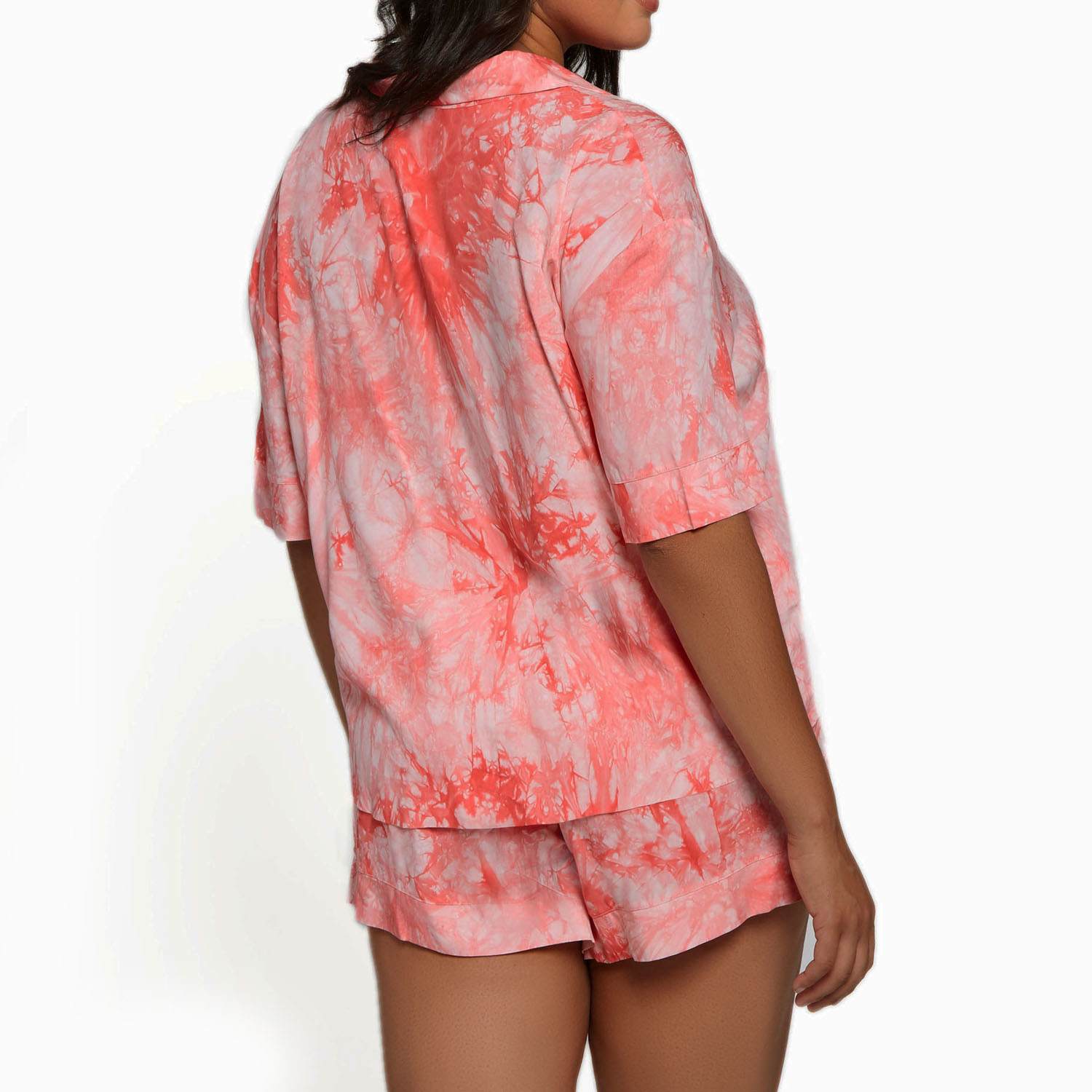 Pink-