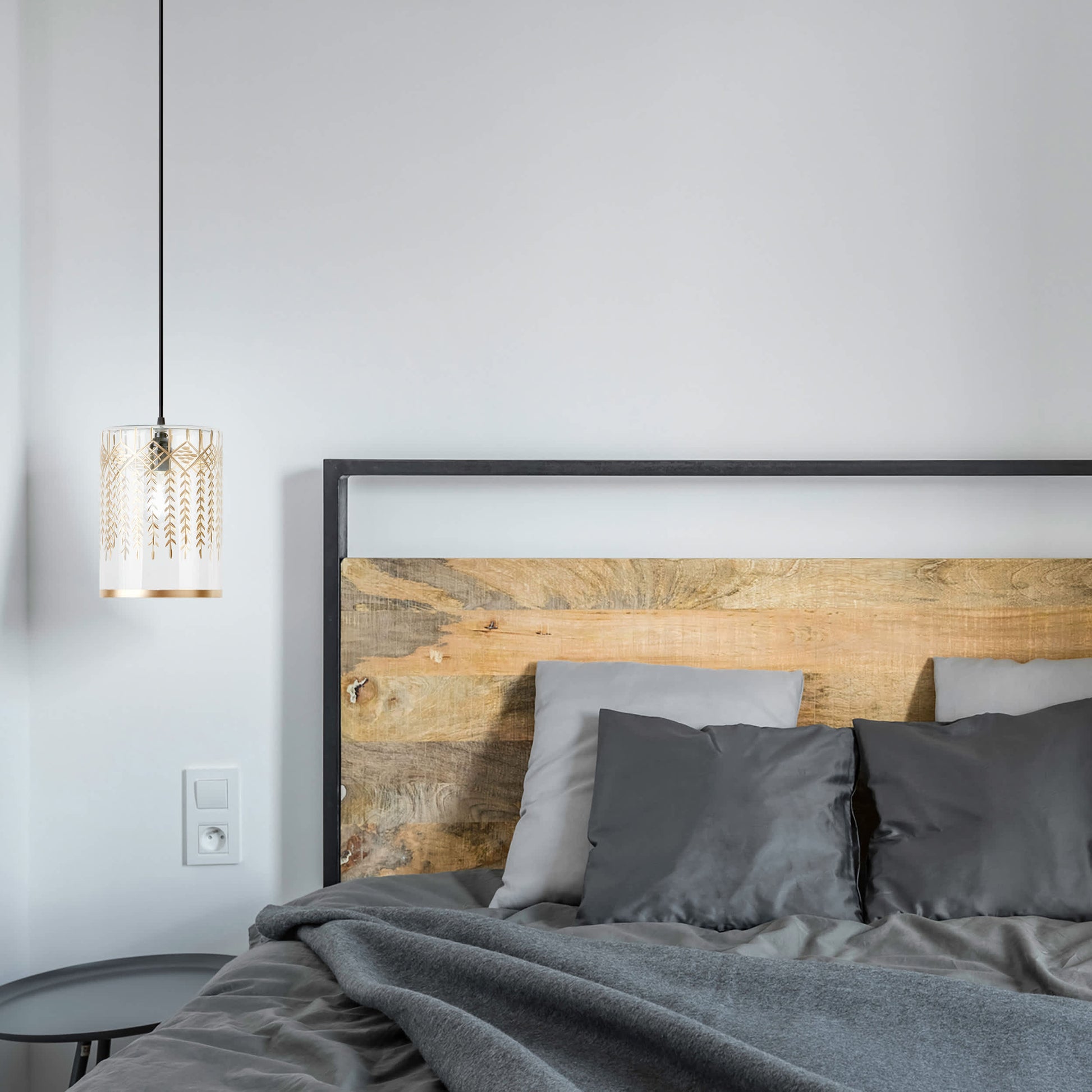 Clear/Gold-
