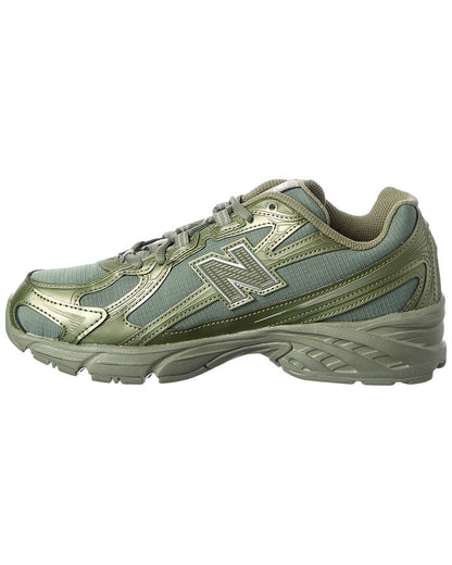 GREEN GREY-