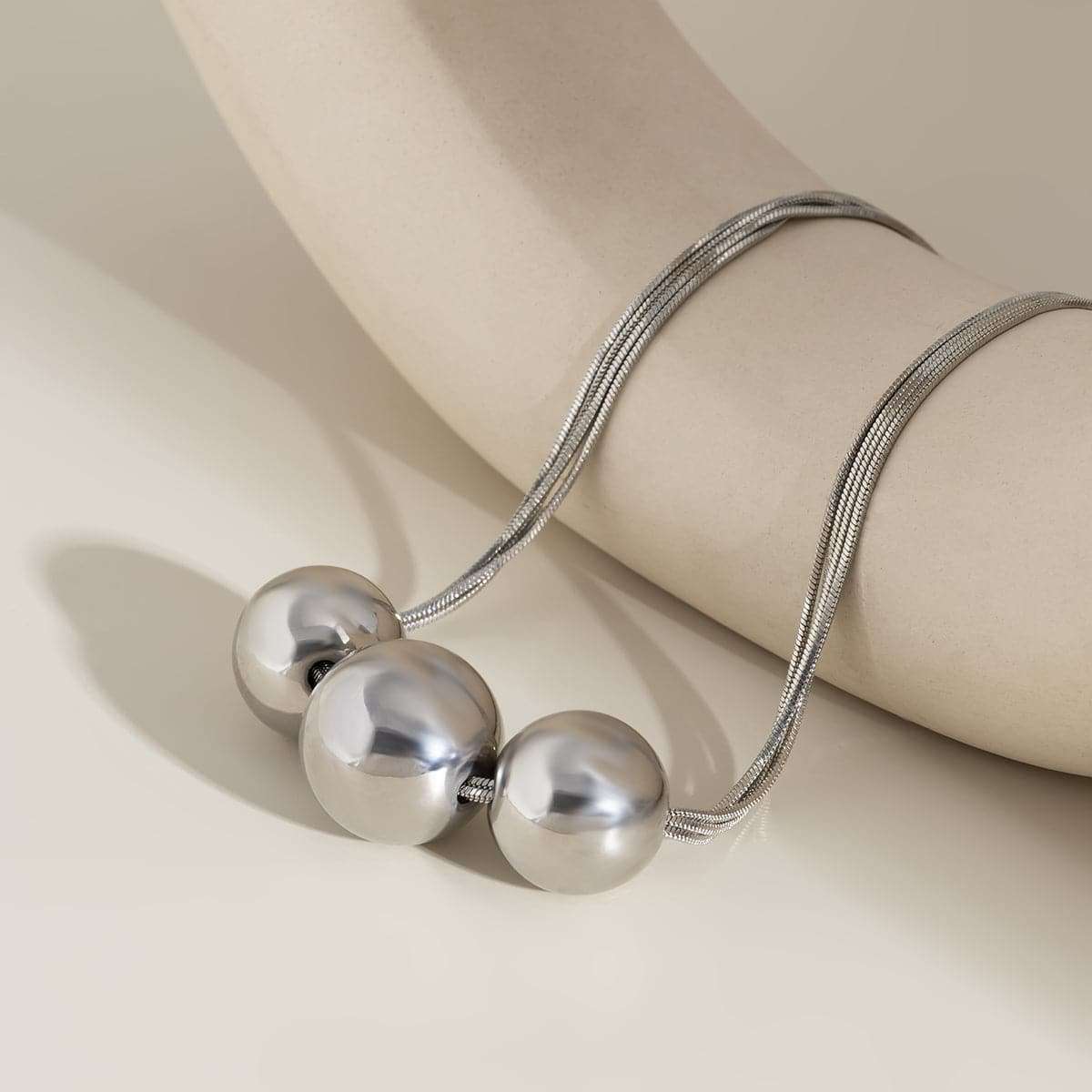 Metallic-