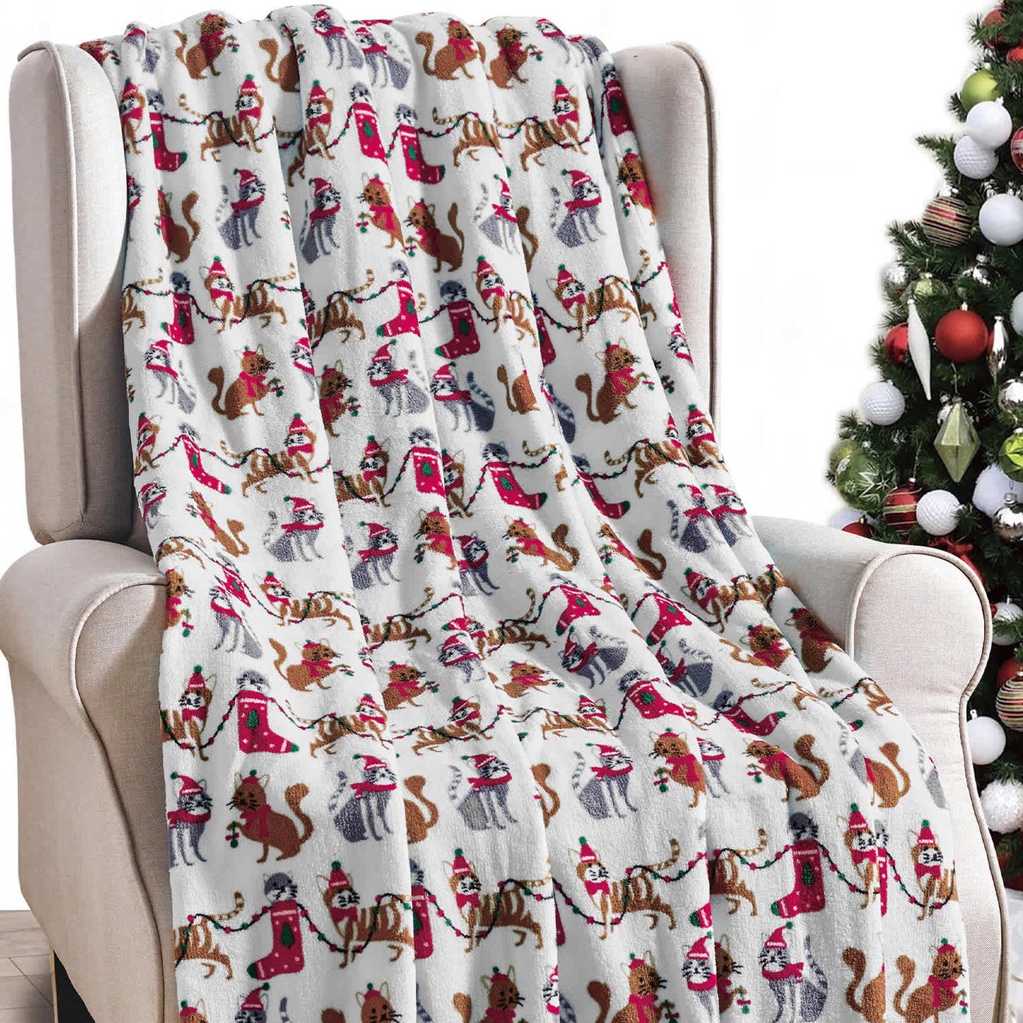 White Christmas Cats-
