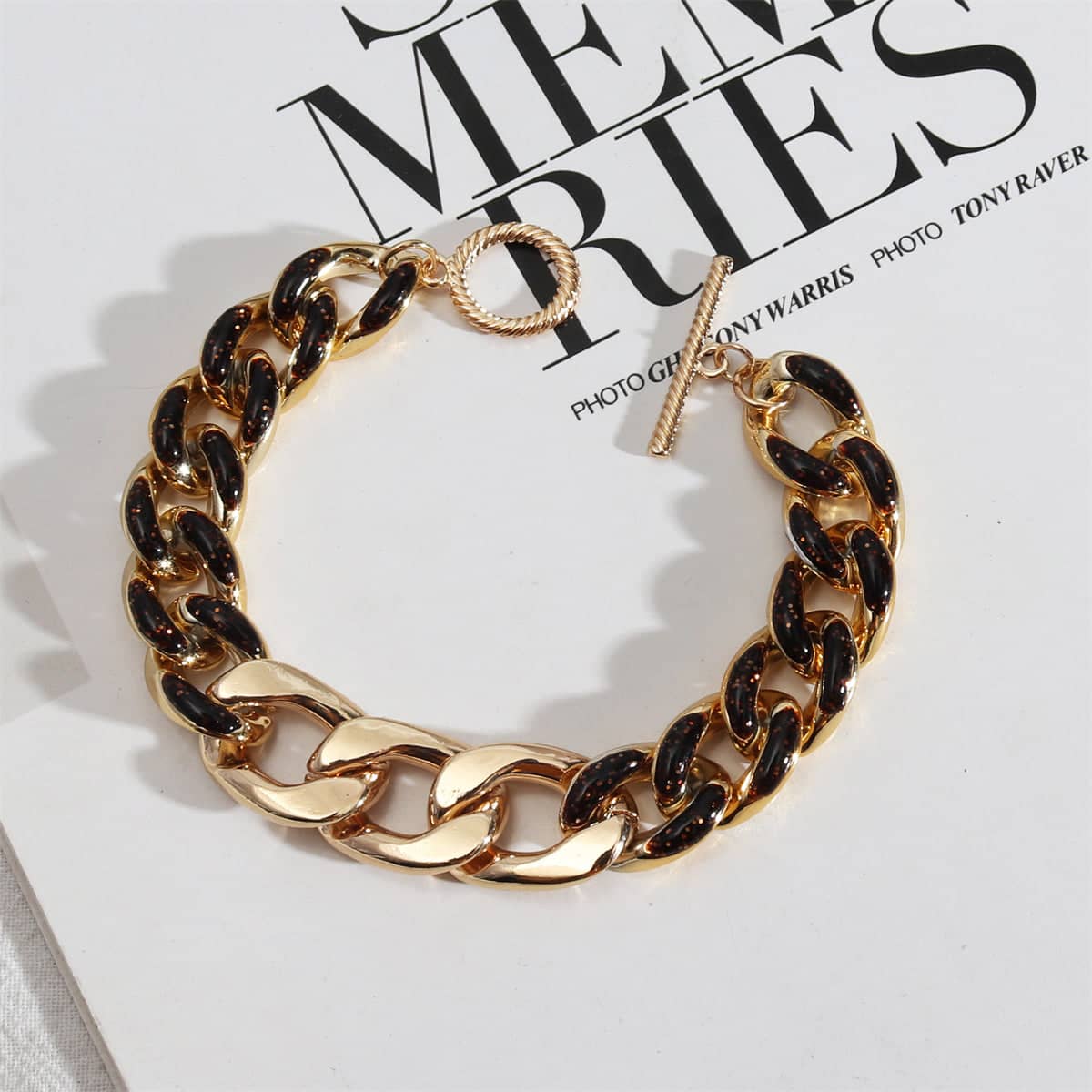 Metallic-