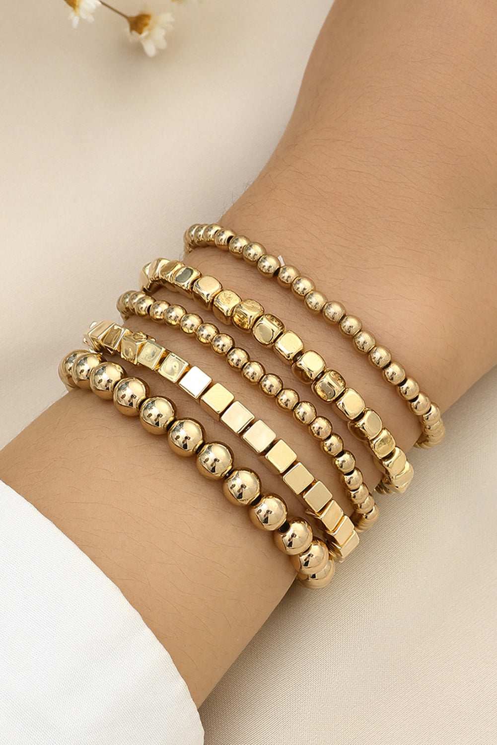 Gold Cube Beaded 5 Pcs Bracelet - Gold / ONE SIZE