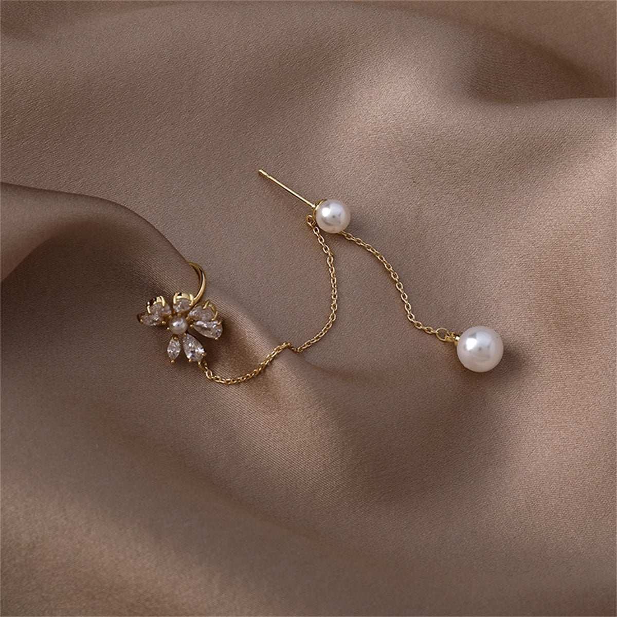 Pearl & Cubic Zirconia Floral Chain Clip-On Earring