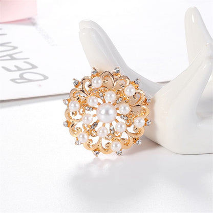 Clear Cubic Zirconia & Pearl Goldtone Round Floral Brooch