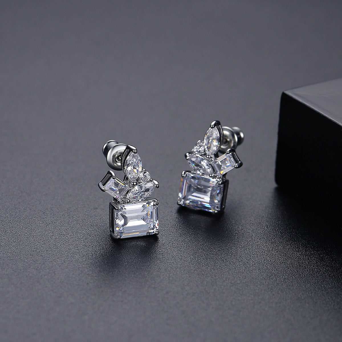 Metallic-