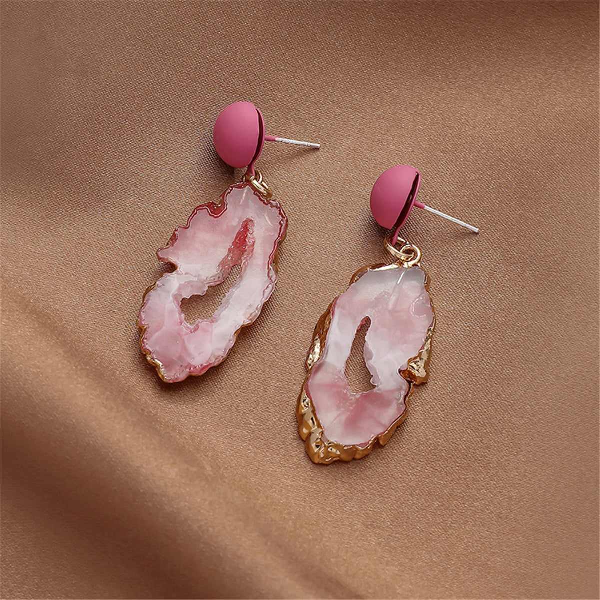 Pink-