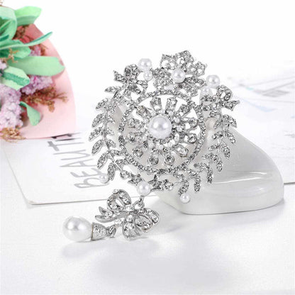 Clear Cubic Zirconia & Silvertone Botany Bow Brooch