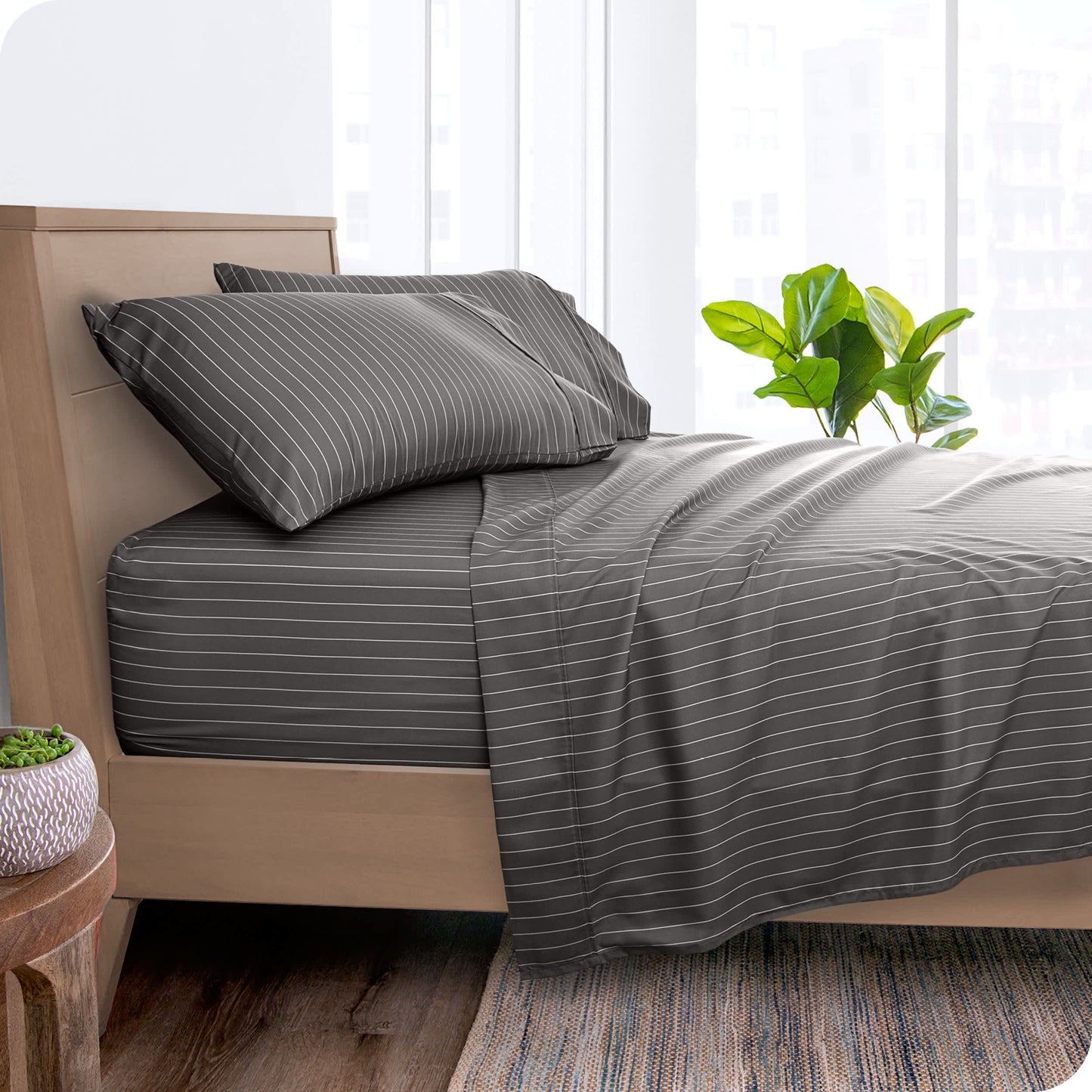 Pinstripe - Grey/White-