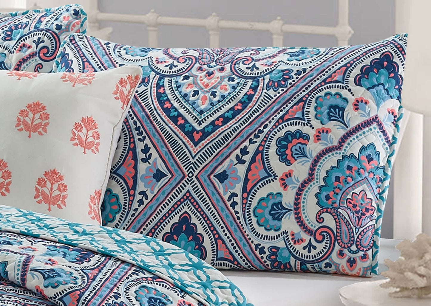 Blue/Coral-