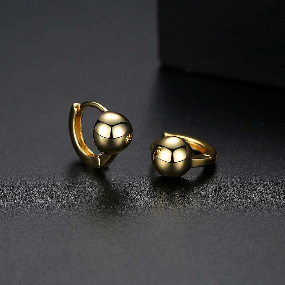 Metallic-