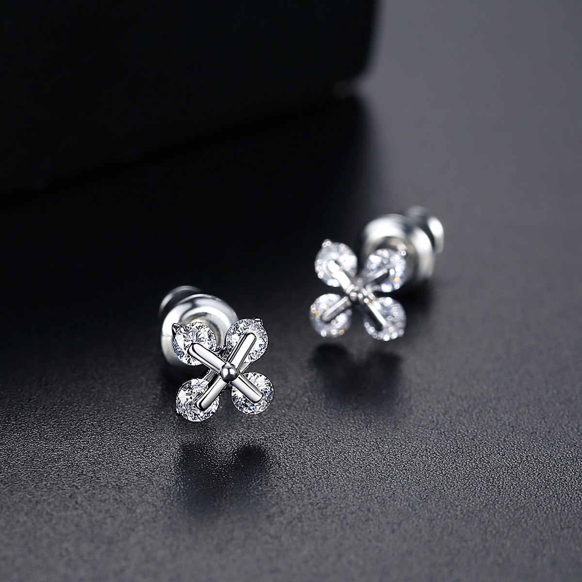 Metallic-