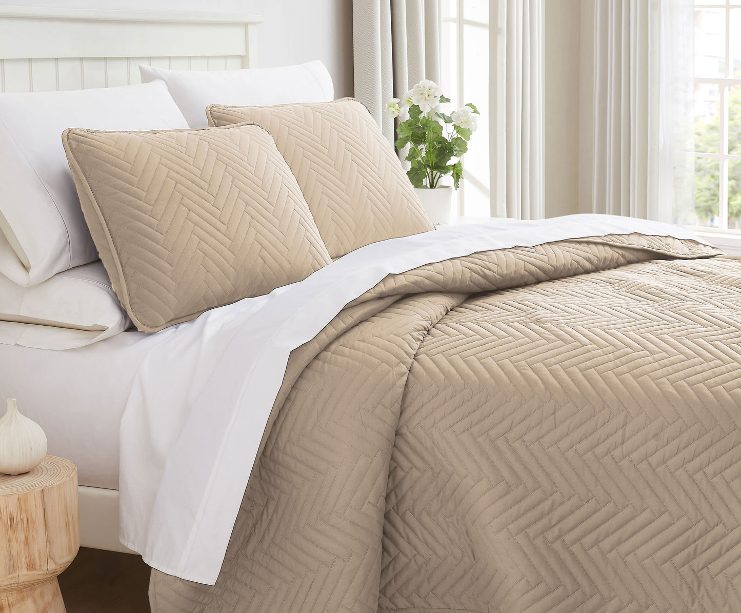 Chevron Sandy Taupe-