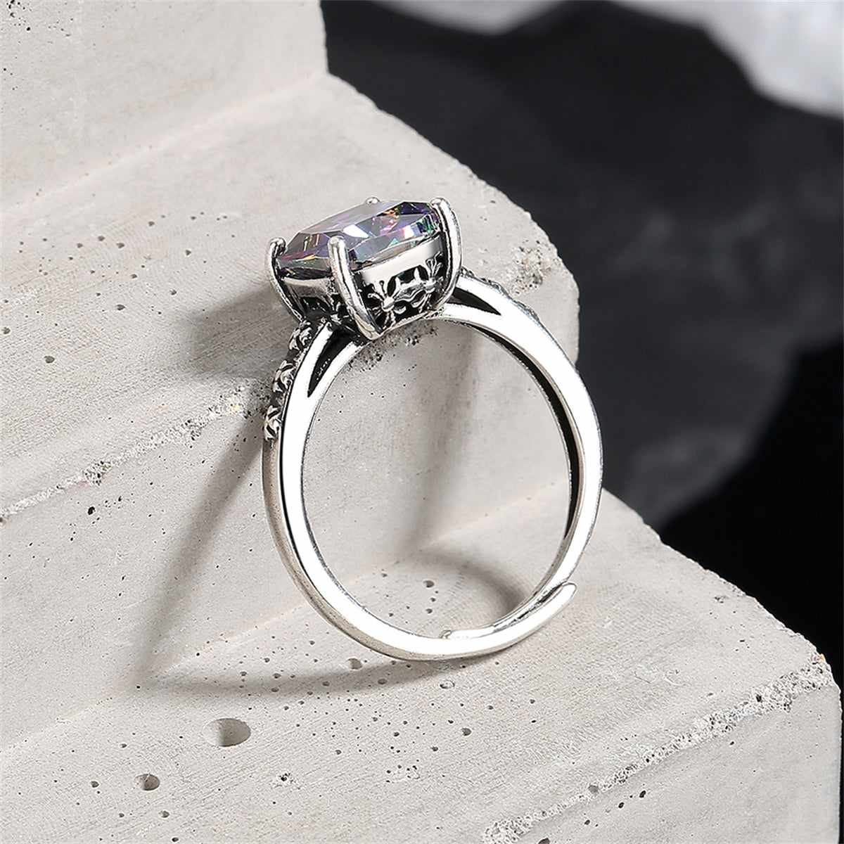 Metallic-