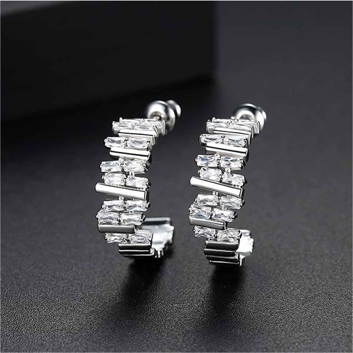 Metallic-