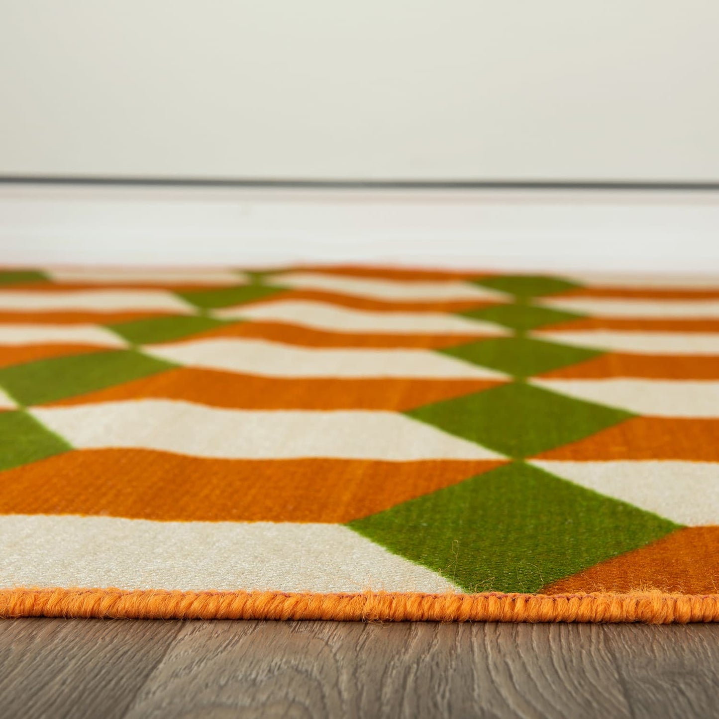 ORANGE-