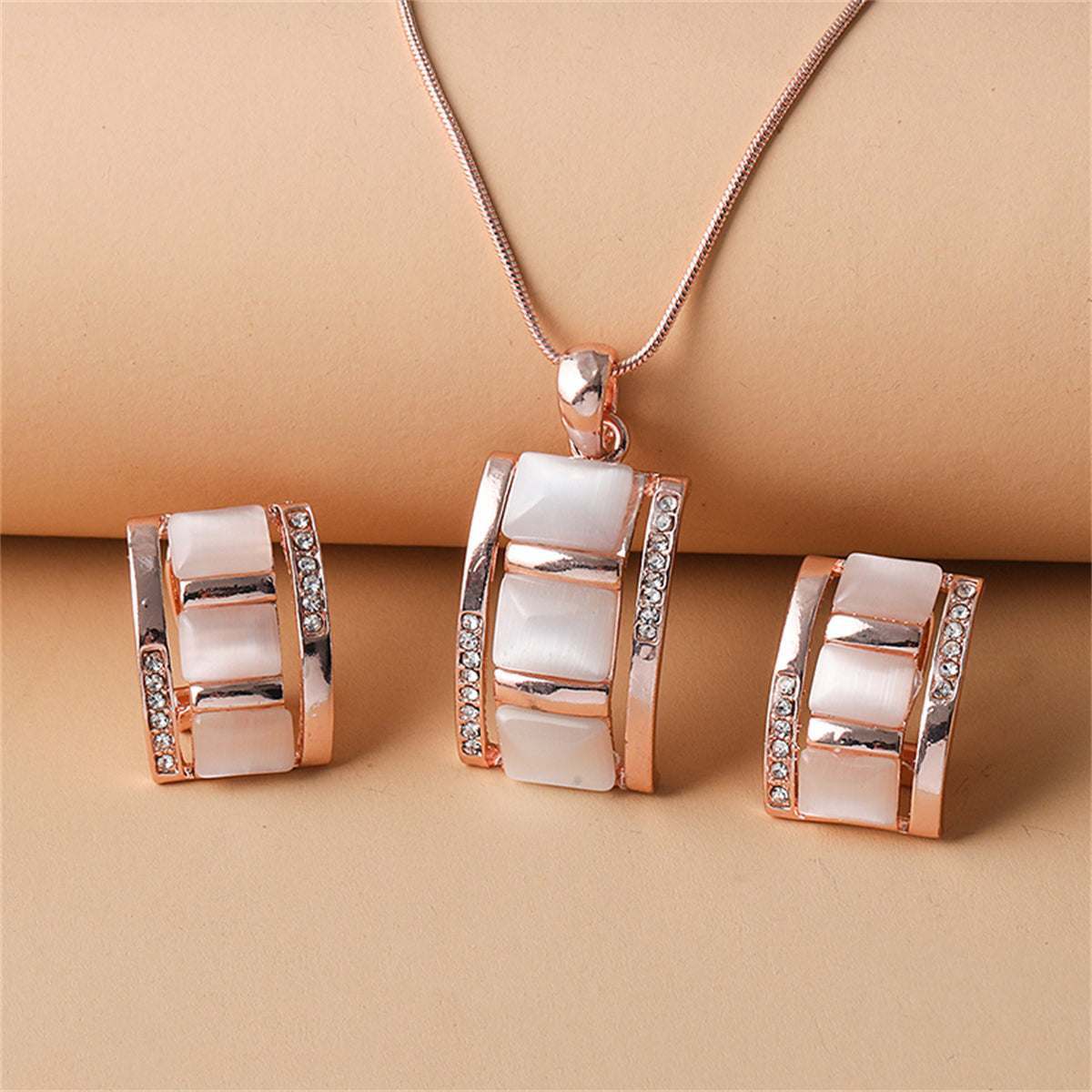Metallic-