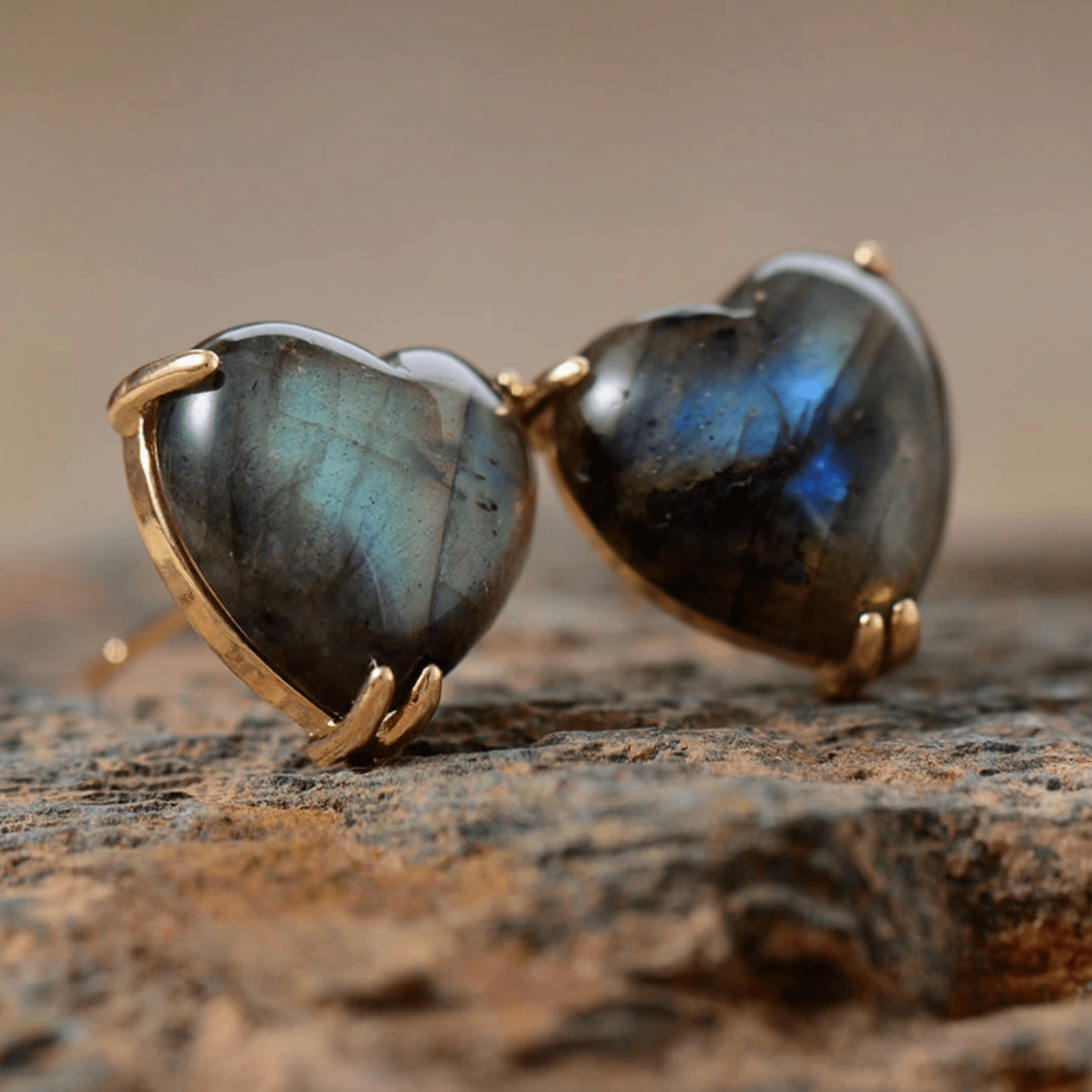 Grey Blue / Goldtone-