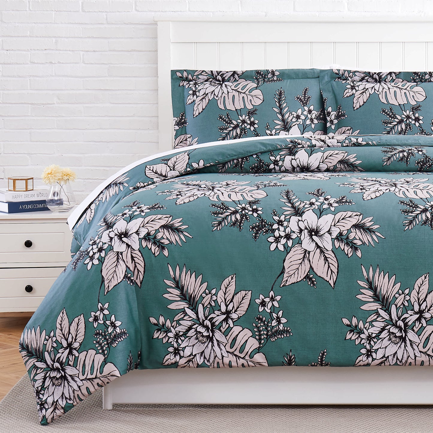 Flora Green-
