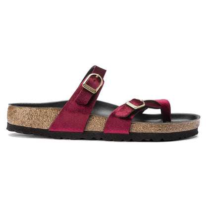 Maroon-
